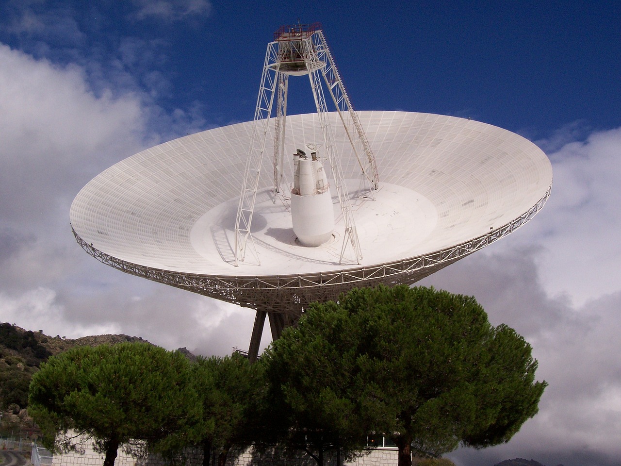 The Discoveries of Carl Sagan in Astronomy